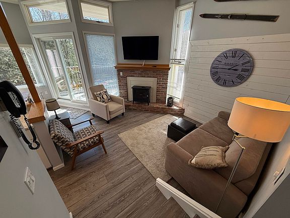 2nd image of 42 Lower Phase Road #10