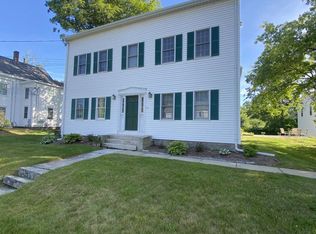 227 Wood St APT A, Hopkinton, MA 01748