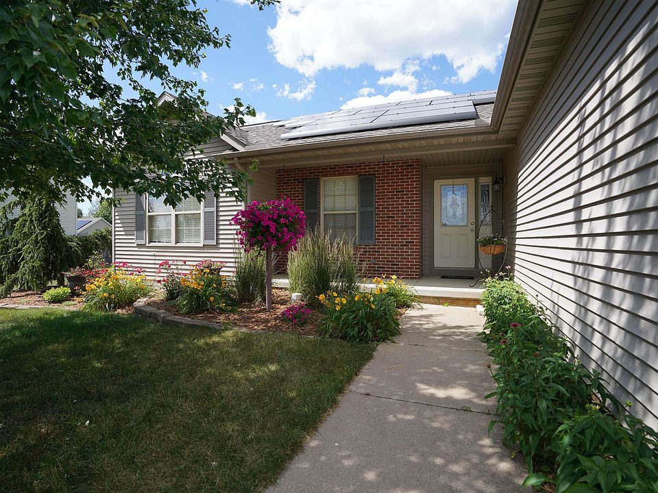 2nd image of 1201 W Harborway Dr