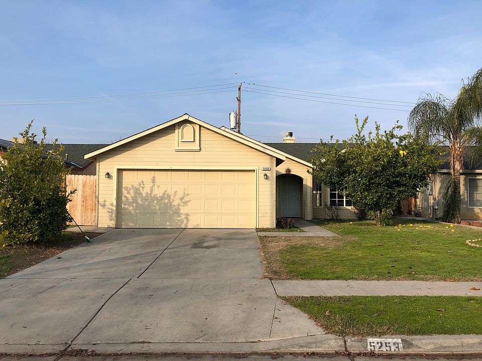 Home/Front yard