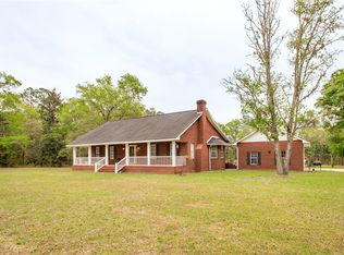 752 Old Hortense Rd, Hortense, GA 31543