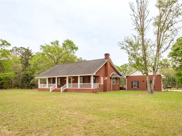 752 Old Hortense Rd, Hortense, GA 31543