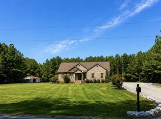 550 Pollard Rd, Smithfield, NC 27577