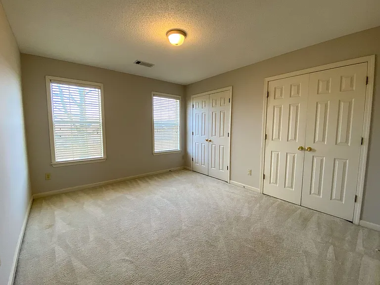 8294 Floral Springs Dr — Photo 19