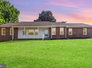 131 Twin Hills Rd, Dillsburg, PA 17019