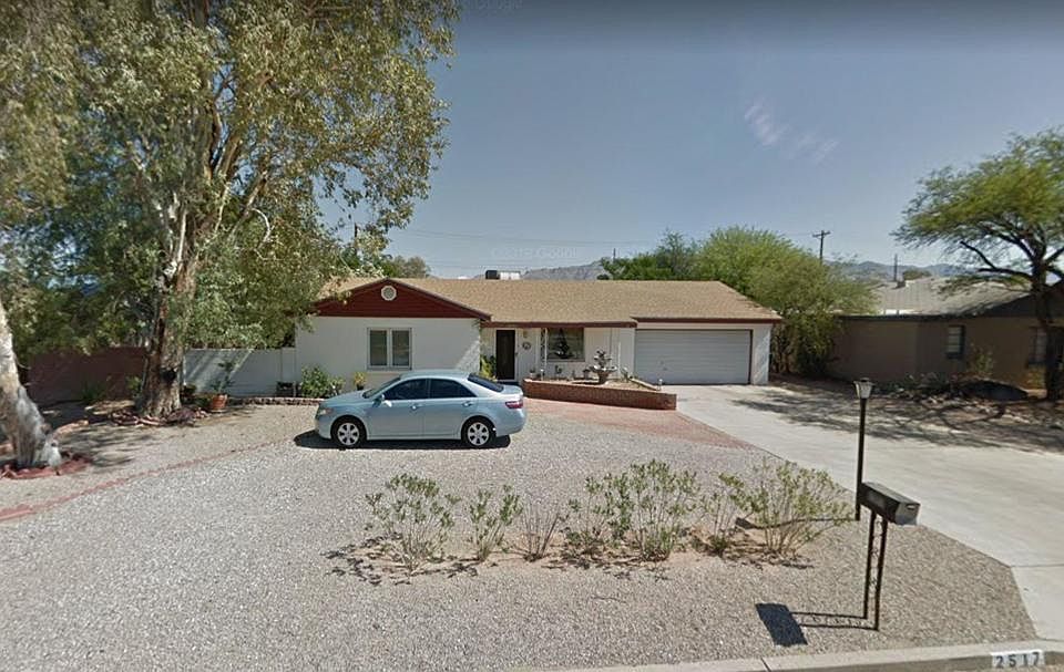 1st image of 2517 E Hedrick Dr
