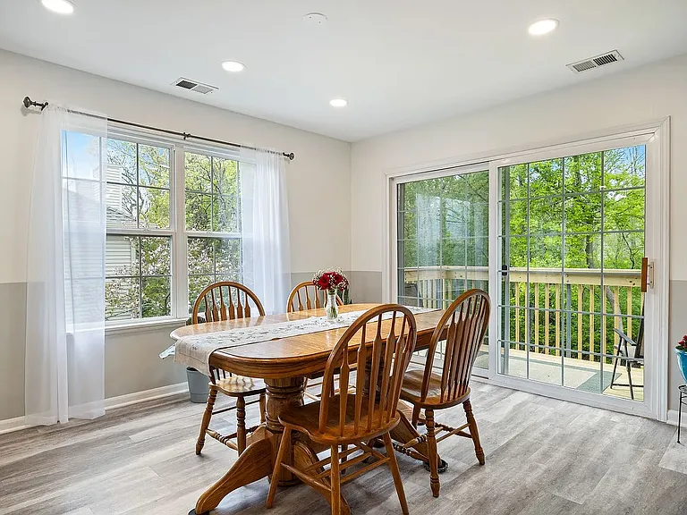 2833 Granite Ct — Photo 6