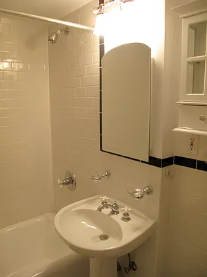 Rented by Chartwell Forest Hills Realty | media 9