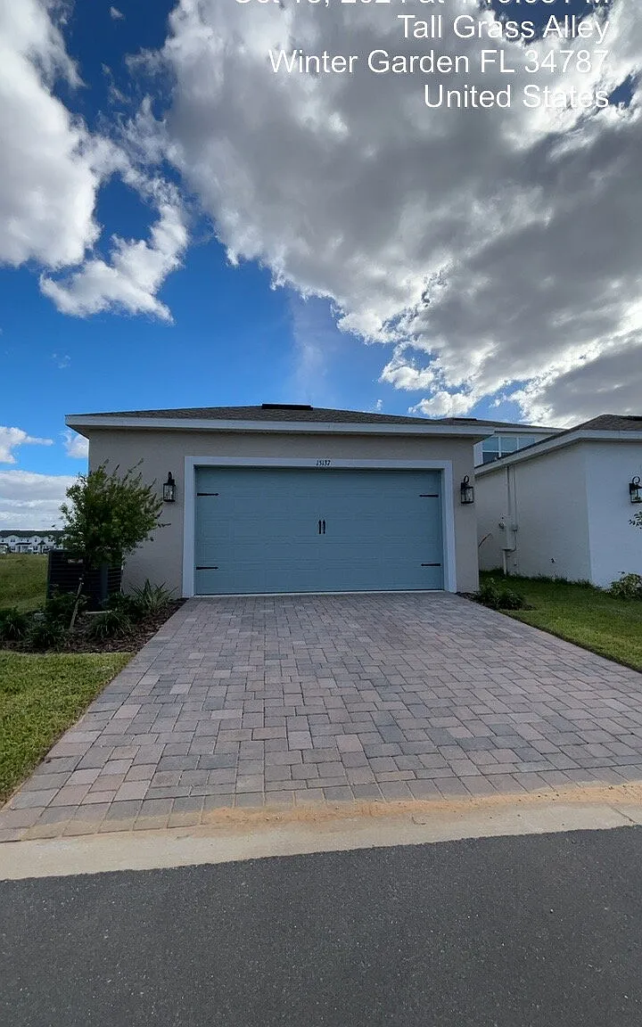 4 bed, 4.0 bath, $3,300 — Photo 2
