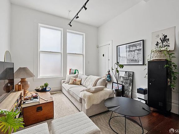 2nd image of 3320 22nd St #A