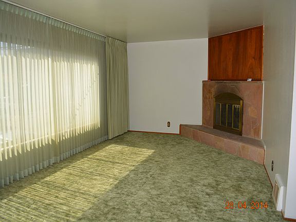5th image of 516 Cedar Ave