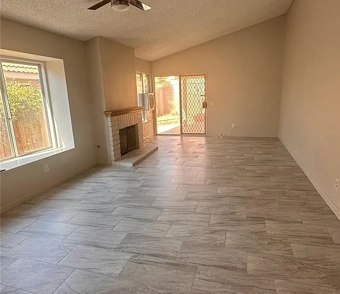 27364 Family Cir — Photo 4