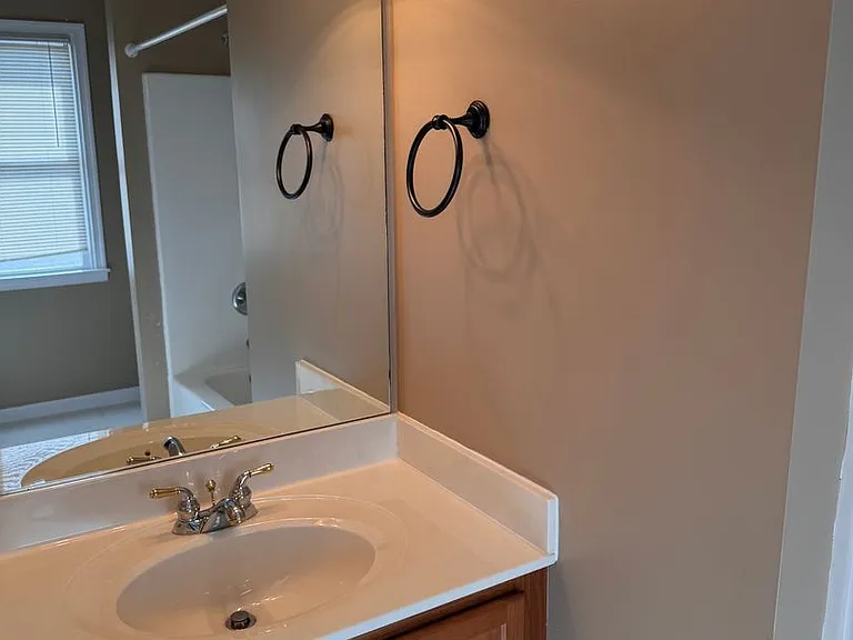 500 Cambridge Ct #H3 — Photo 22