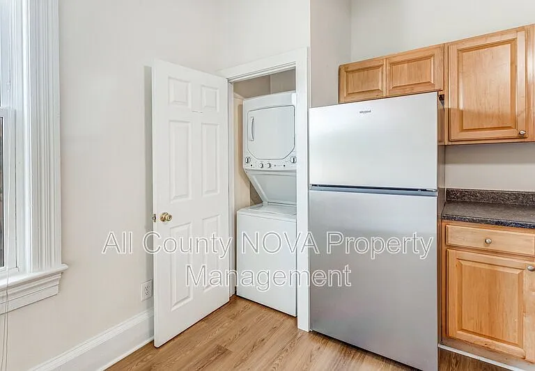 8753 Signal Hill Rd #3 — Photo 8