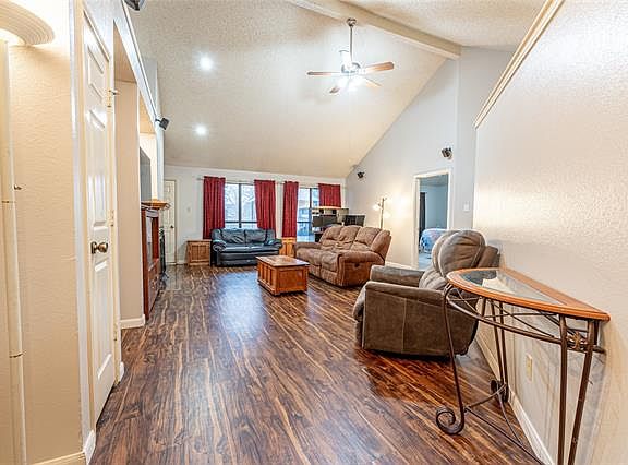 4th image of 3006 Princewood Dr