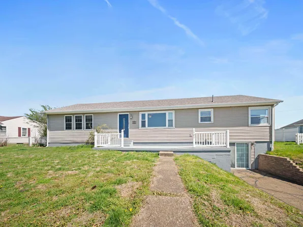 707 2nd St E, South Point, OH 45680