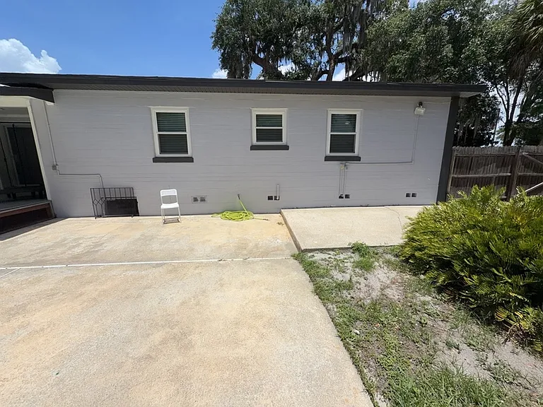 270 W Pineloch Ave #A — Photo 16
