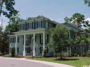 7 Rising Tide Dr, Beaufort, SC 29902