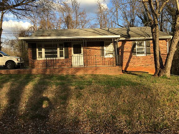 2nd image of 1004 N Cansler St