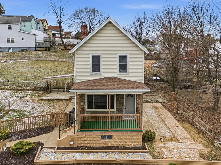 2512 Franklin St — Photo 1