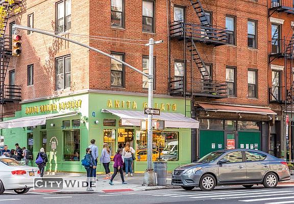 5th image of 230 E 89th St #9A