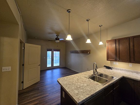 5th image of 2150 S Main St Ste 218
