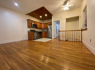 210 Hemenway St APT 1B, Boston, MA 02115