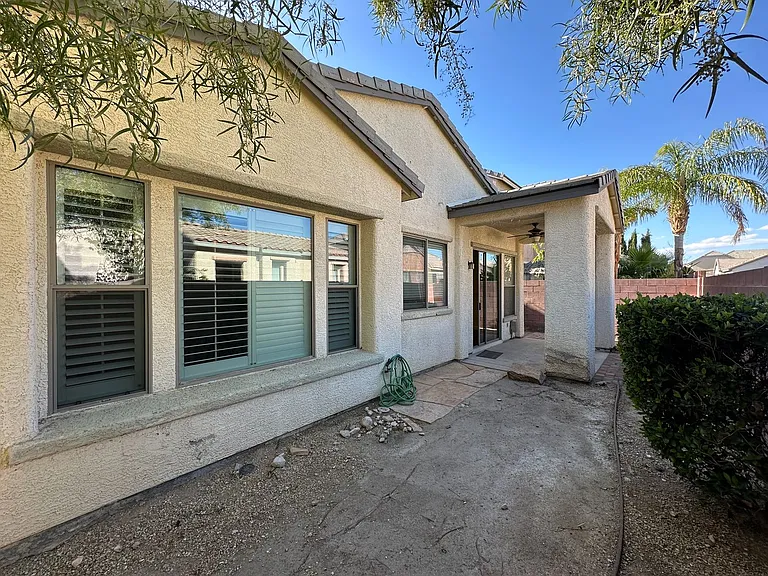 2416 Radio City St — Photo 26