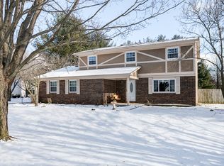 7830 Sanbrooke Rd, Dublin, OH 43016