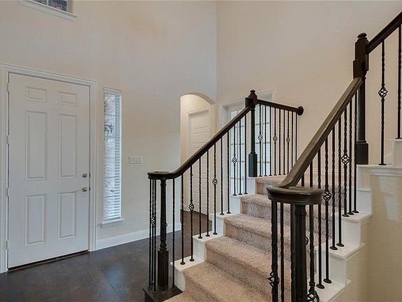 4th image of 4505 Sunflower Dr