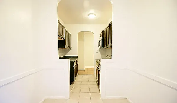 910 Sheridan Ave #A — Photo 6