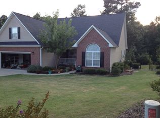 146 Pender Rd, Spring Lake, NC 28390