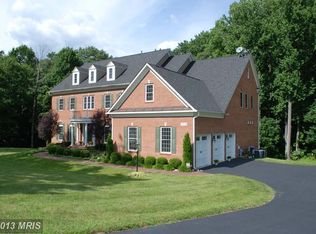 11020 Hunters View Rd, Ellicott City, MD 21042