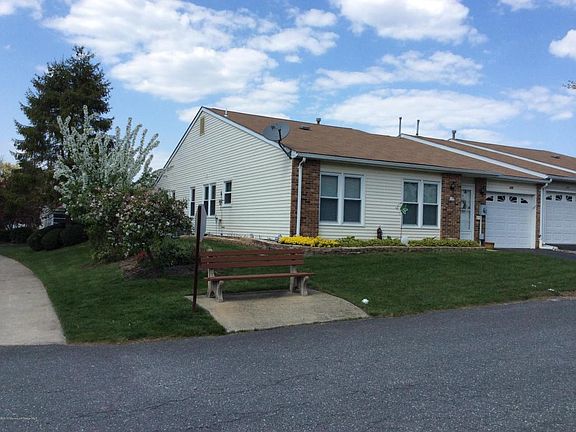 2nd image of 255 Martine Way #1000