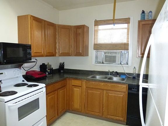 4th image of 1008 W Kiernan Ave