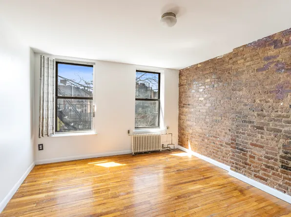 88 East Third Street 18 image 3 of 5