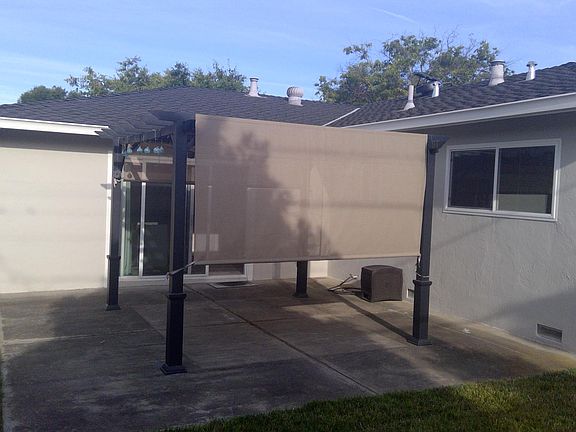 2nd image of 2117 Abbey Ln