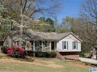 6129 Valley Station Dr, Pelham, AL 35124