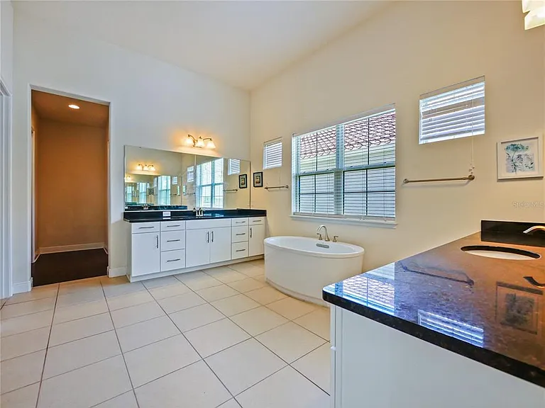 15704 Marina Bay Dr — Photo 30