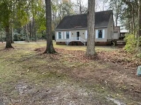 2325 Stallings Drive, Kinston, NC 28504