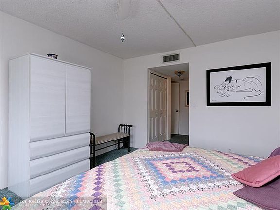 5th image of 223 Lakeview Dr APT 202