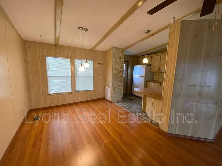 234 Lamplighter Ln — Photo 6