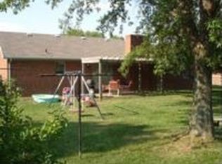 8899 Arcadia Dr, Newburgh, IN