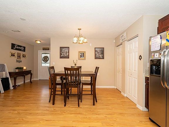 5th image of 13102 Serpentine Dr
