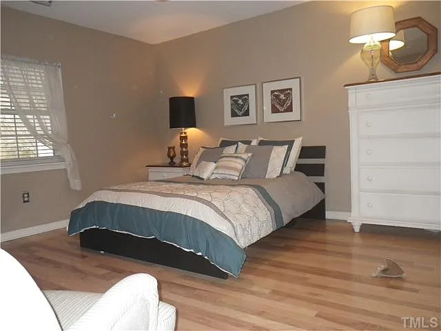 720 Bilyeu St — Photo 10