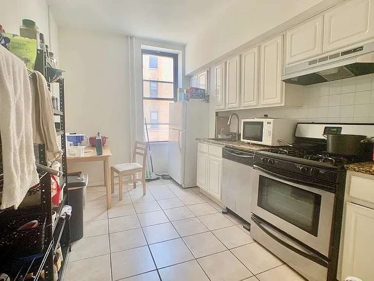 1131 Washington St #1 — Photo 1