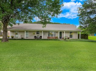 406 Clover Ln, Bossier City, LA 71112