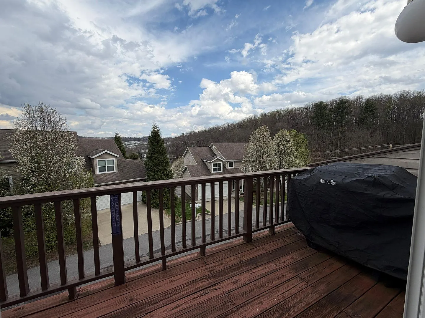 3 Bedroom 2.5 Bath Townhome Located In The Windwood Village - Available 9/8/26 — Photo 3