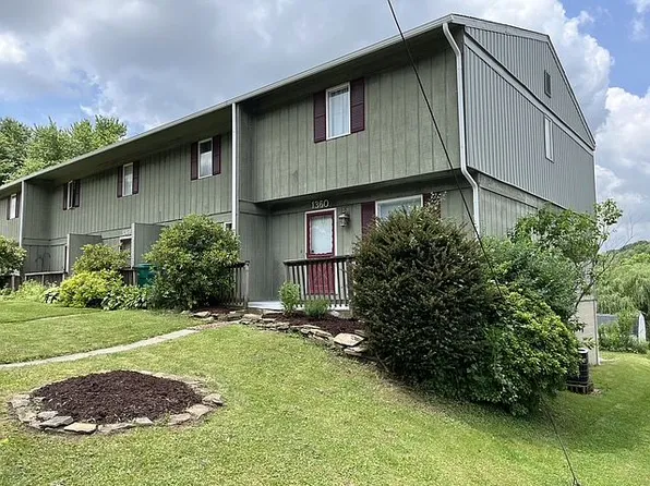 1360 Ben Avon St, Indiana, PA 15701