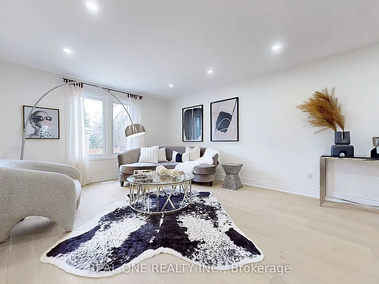 99 Aitken Cir — Photo 11
